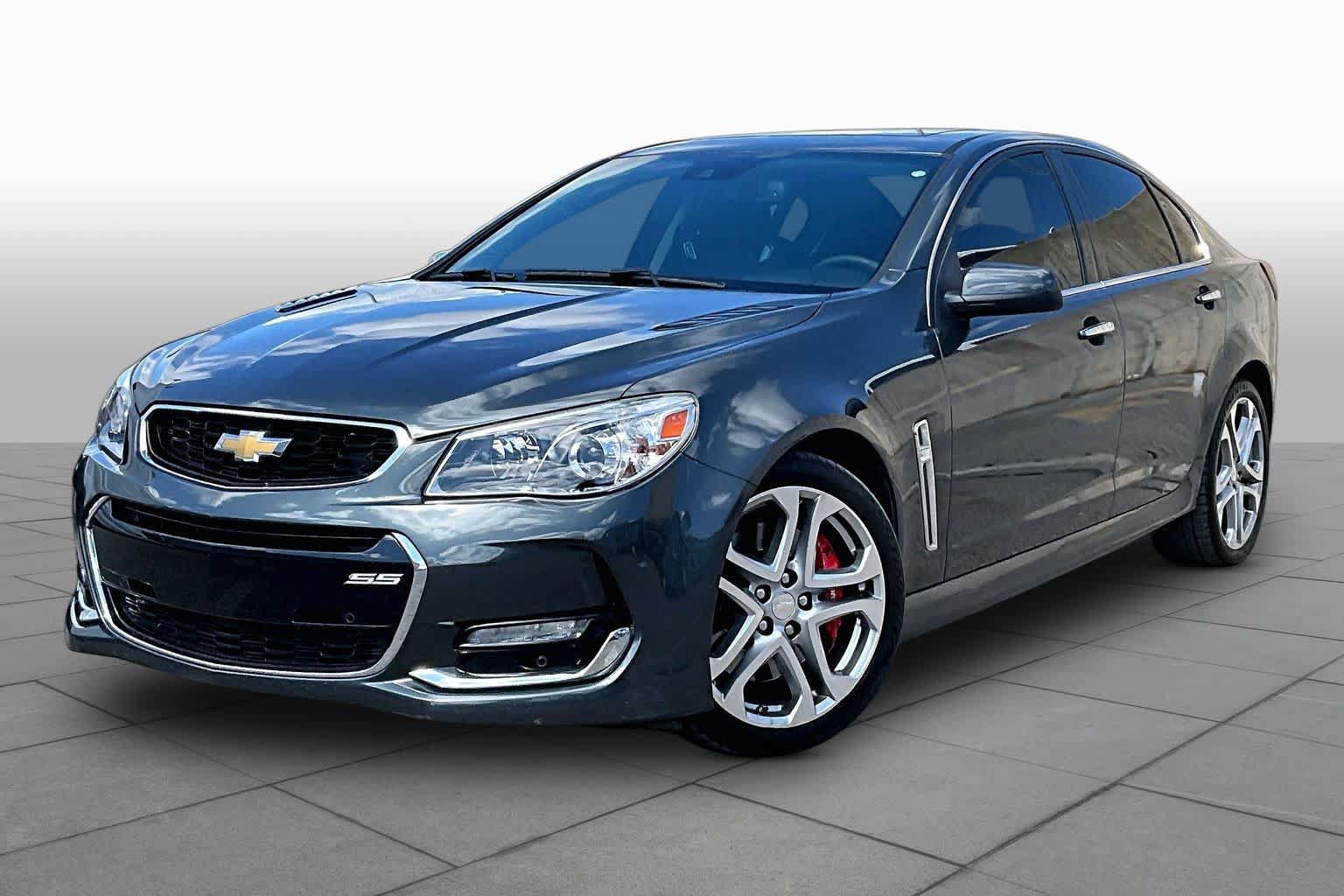 Used 2017 Chevrolet SS RWD image 35
