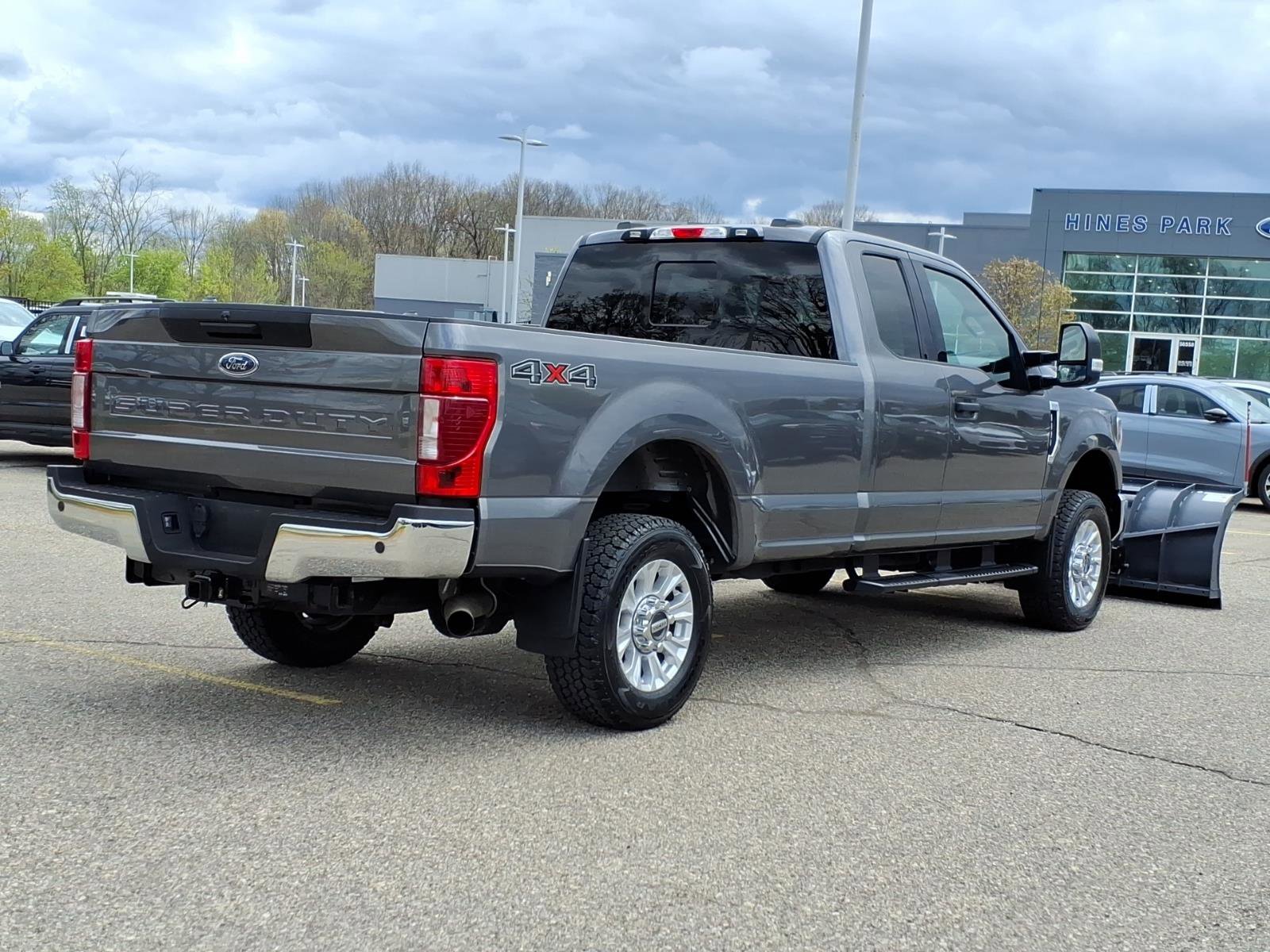 Used 2021 Ford F250 XLT w/ XLT Value Package AWD/4WD image 7