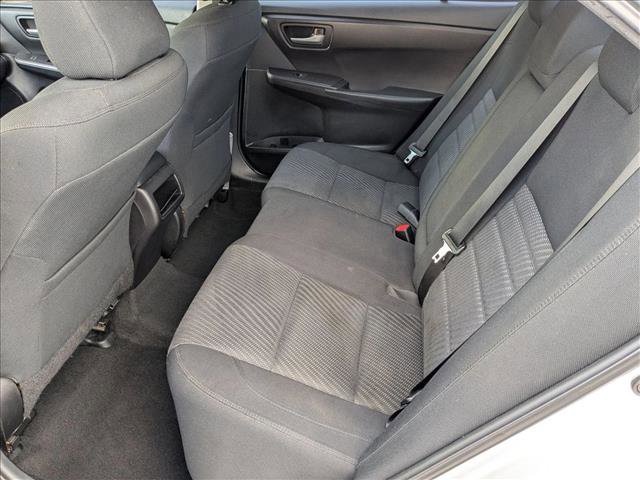 Used 2015 Toyota Camry LE image 18
