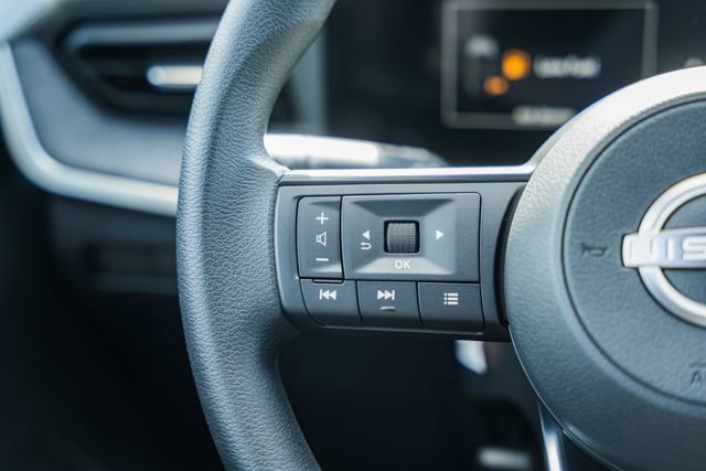 New 2026 Nissan Kicks SV image 27