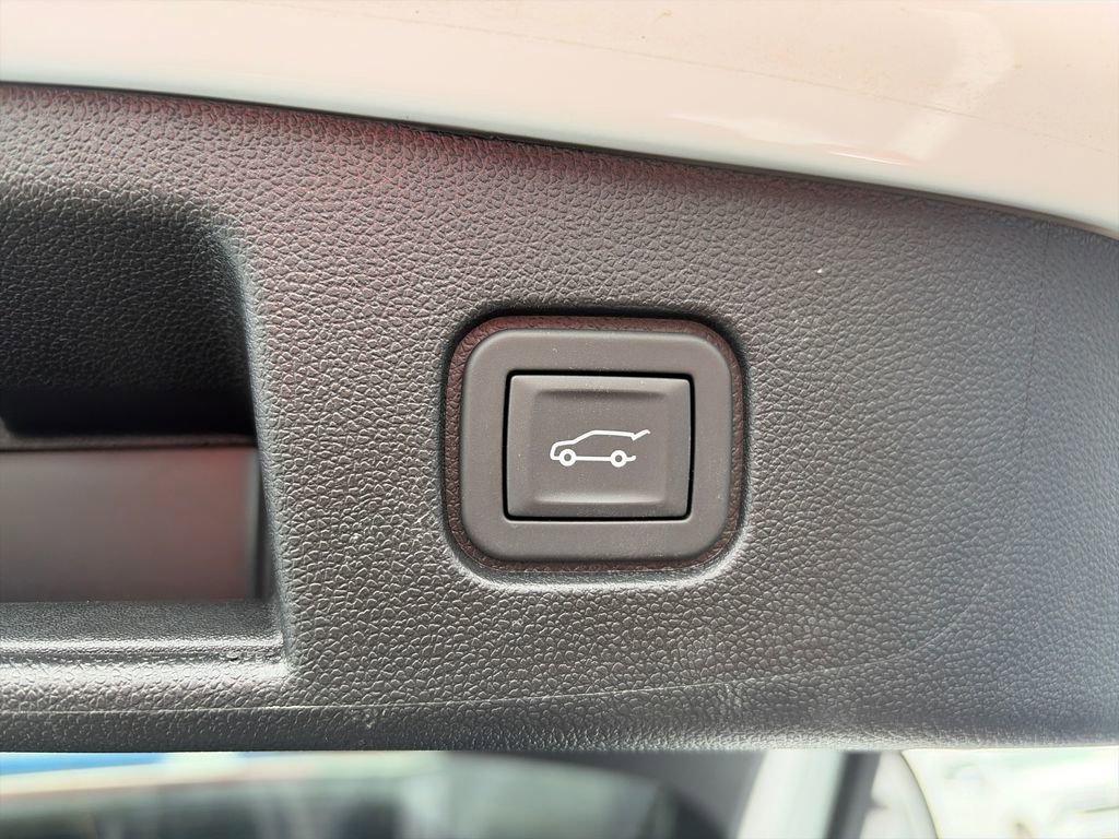 New 2025 Chevrolet Blazer EV LT w/ Super Cruise Package AWD/4WD image 5
