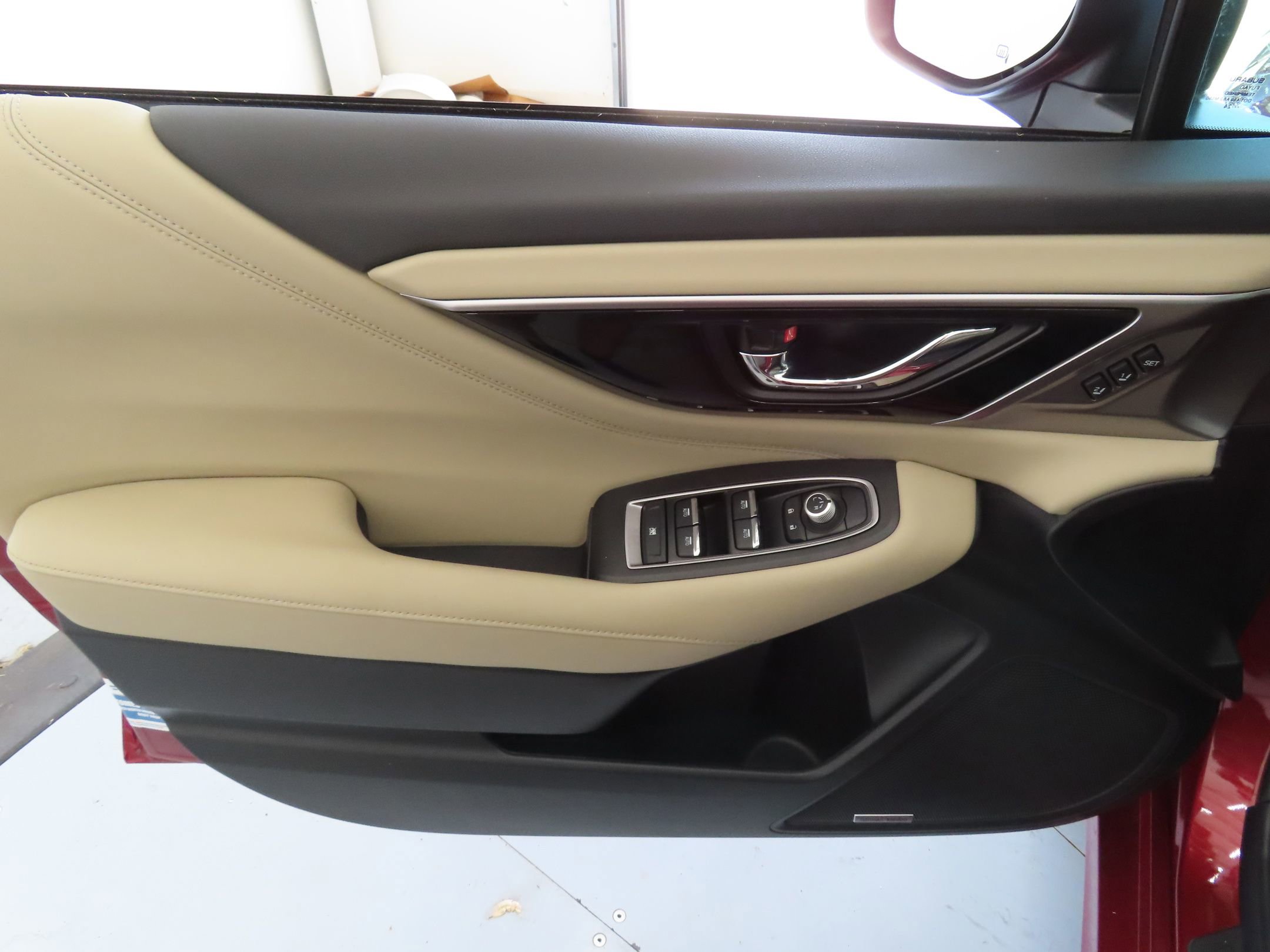 Used 2025 Subaru Legacy Limited image 12