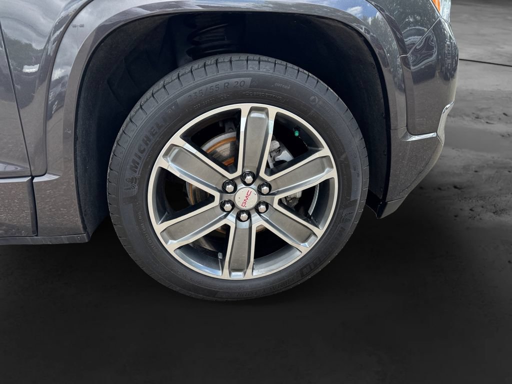 Used 2018 GMC Acadia Denali w/ Technology Package AWD/4WD image 13