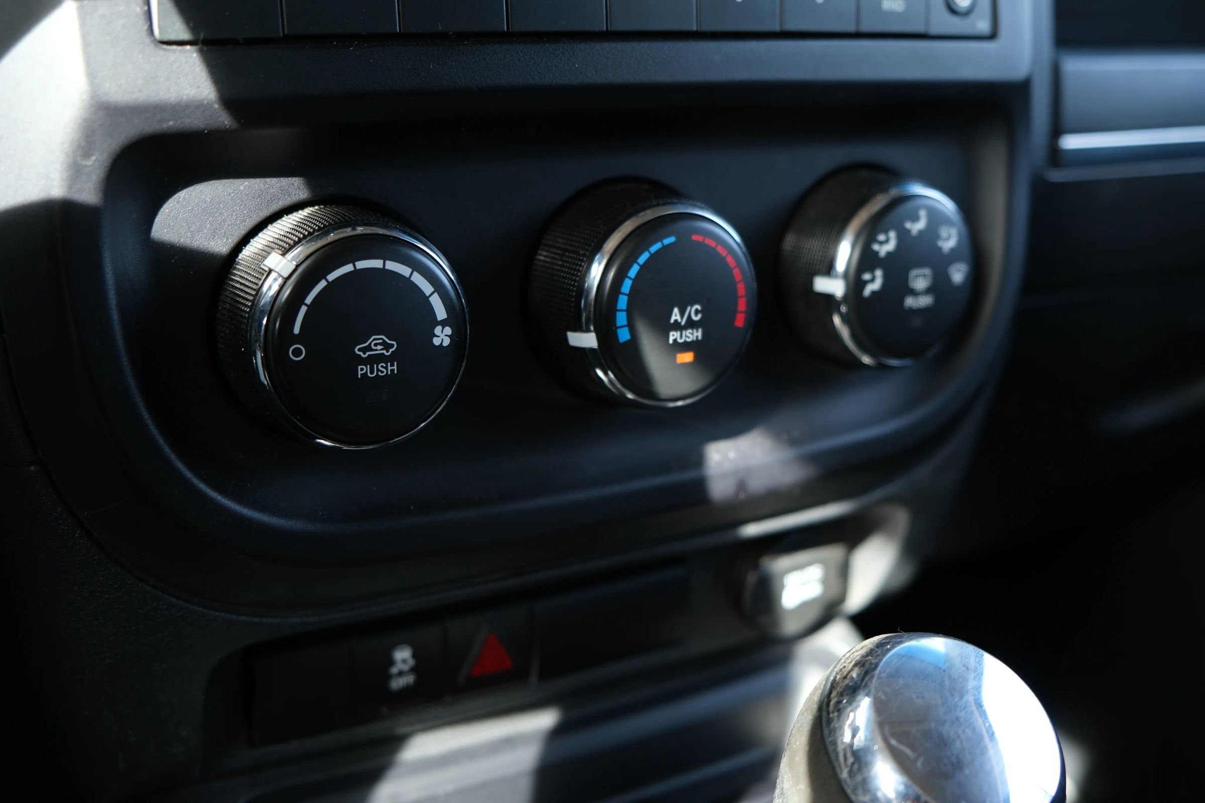 Used 2016 Jeep Patriot Sport w/ Power Value Group image 27