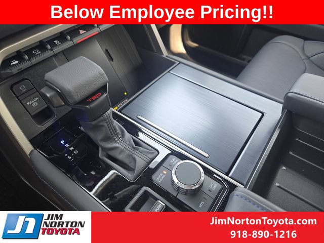 New 2026 Toyota Tundra Platinum w/ TRD Off-Road Package AWD/4WD image 19