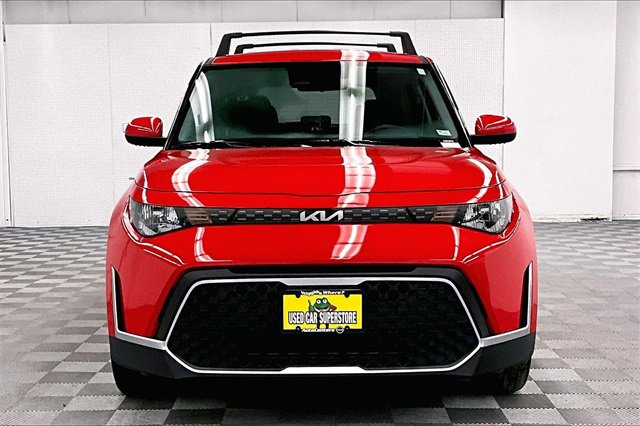 Used 2025 Kia Soul LX w/ LX Technology Package image 3