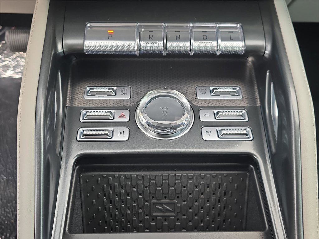 New 2026 Lincoln Nautilus Premier w/ Equipment Group 102A AWD/4WD image 15