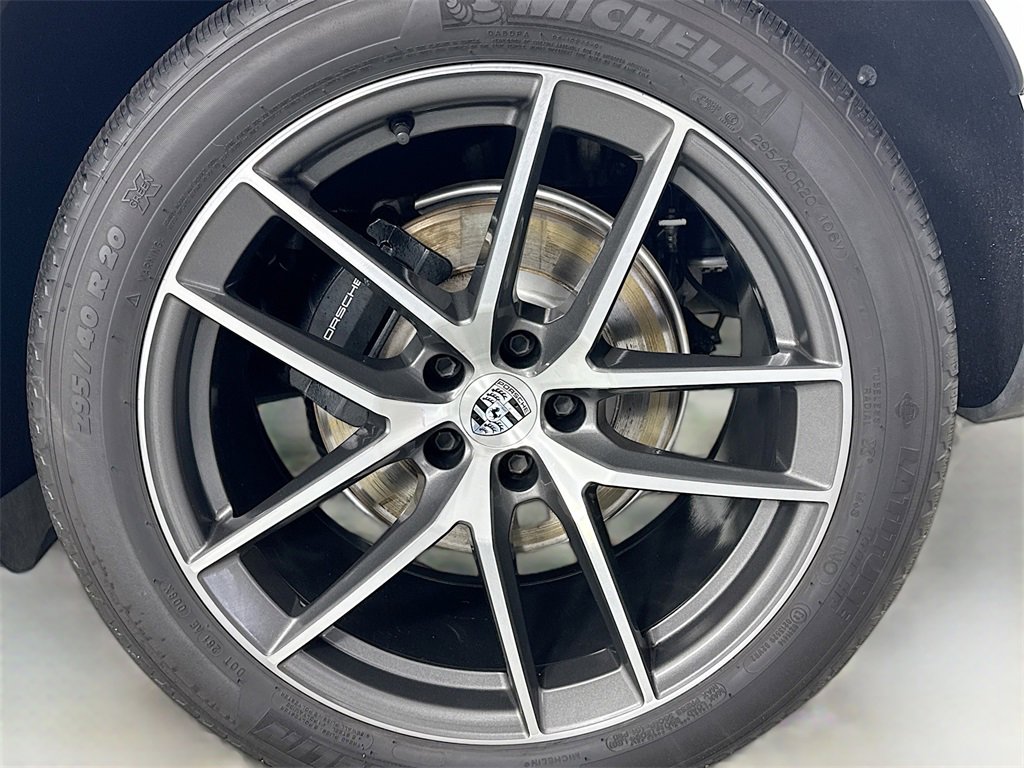 Used 2023 Porsche Macan image 31