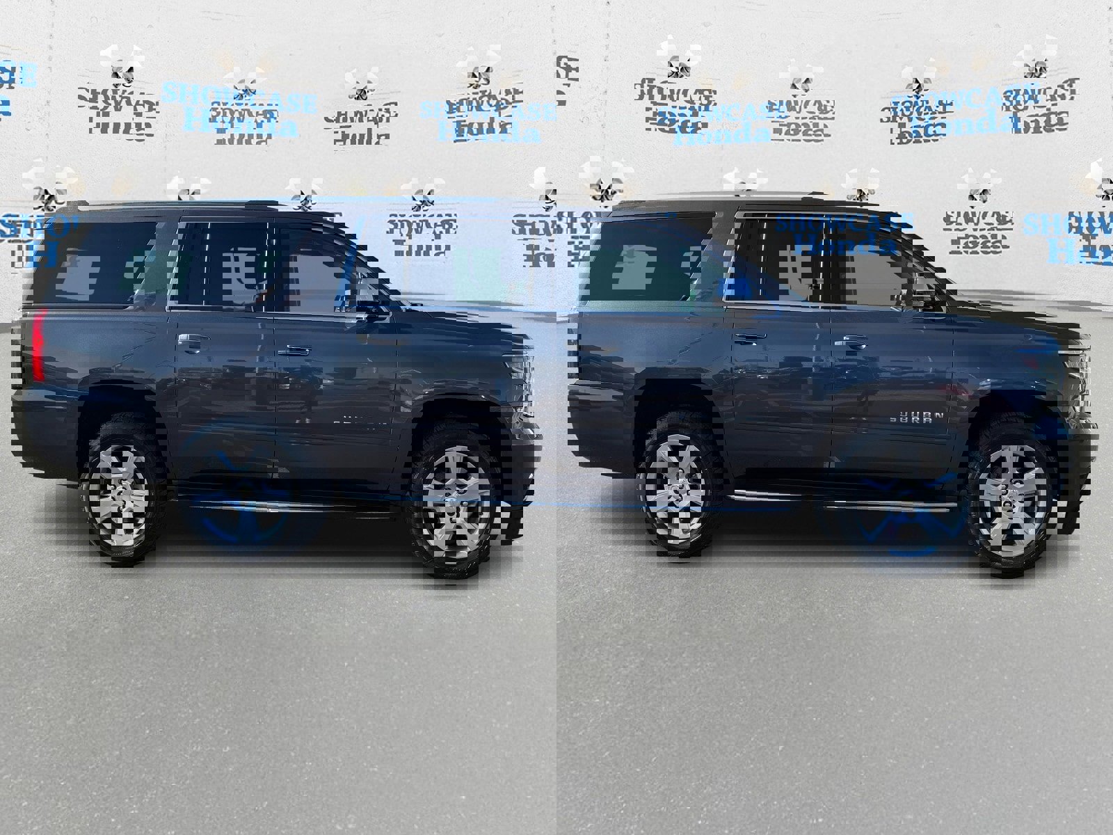 Used 2018 Chevrolet Suburban Premier image 9