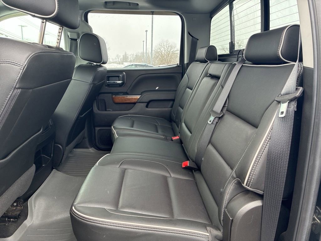 Used 2018 Chevrolet Silverado 2500 High Country image 35