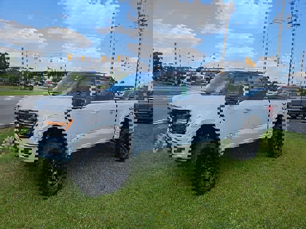 New 2025 Ford F150 XLT w/ Equipment Group 302A MID image 23