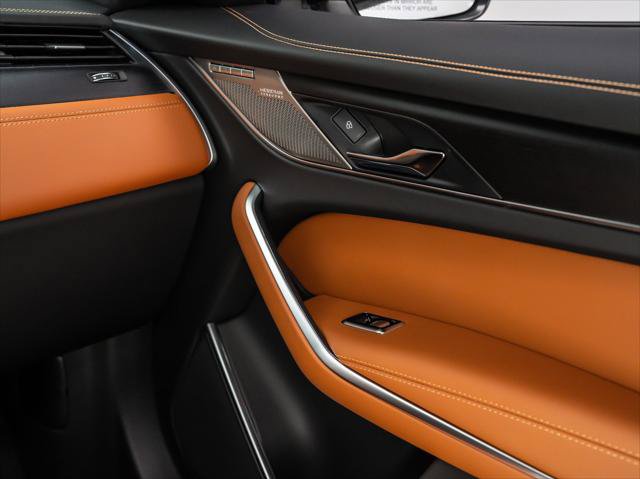 New 2026 Jaguar F-PACE R-Dynamic S AWD/4WD image 29