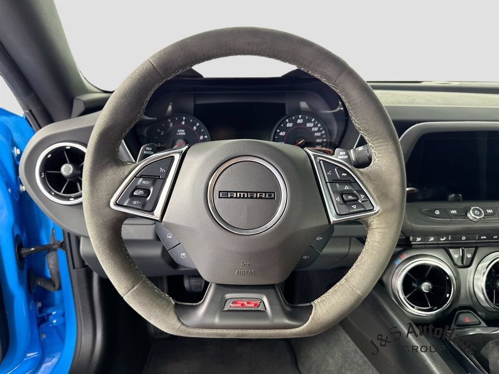Used 2023 Chevrolet Camaro SS RWD image 12