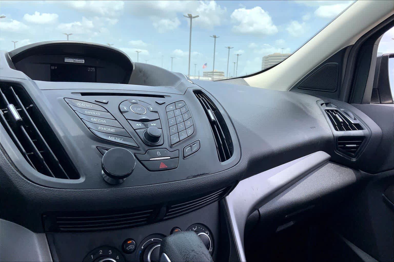 Used 2014 Ford Escape SE FWD image 35