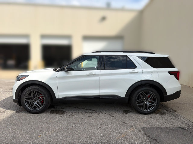 New 2026 Ford Explorer ST w/ Sun And Sound Package AWD/4WD image 10