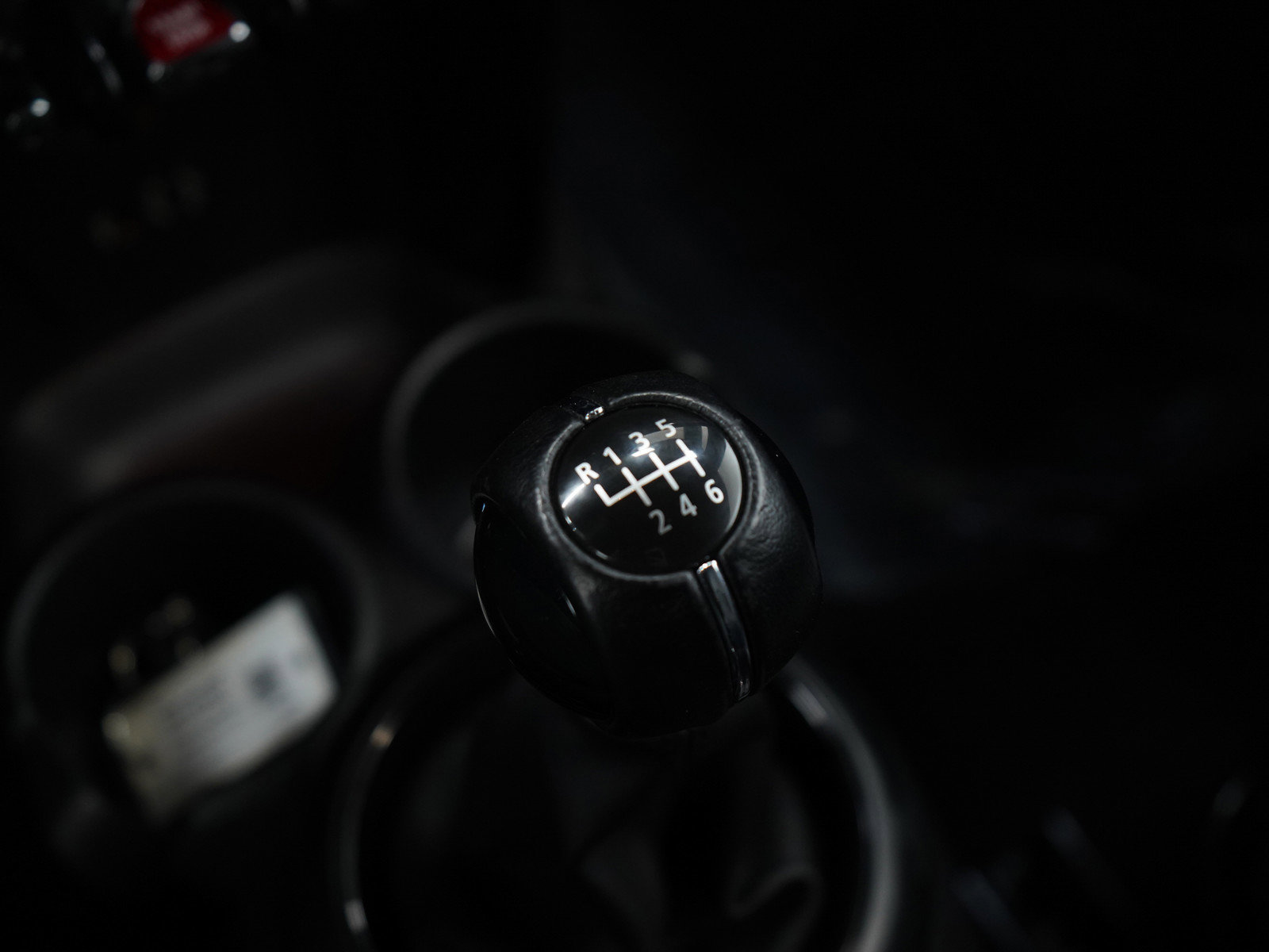 Used 2018 MINI Cooper S image 25