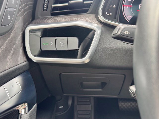 Certified 2024 Audi A6 2.0T Premium w/ Convenience Package AWD/4WD image 28