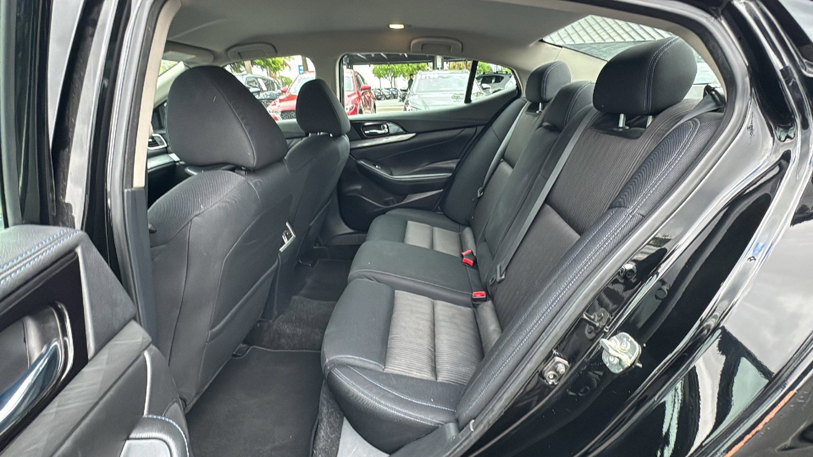 Used 2018 Nissan Maxima 3.5 S image 15