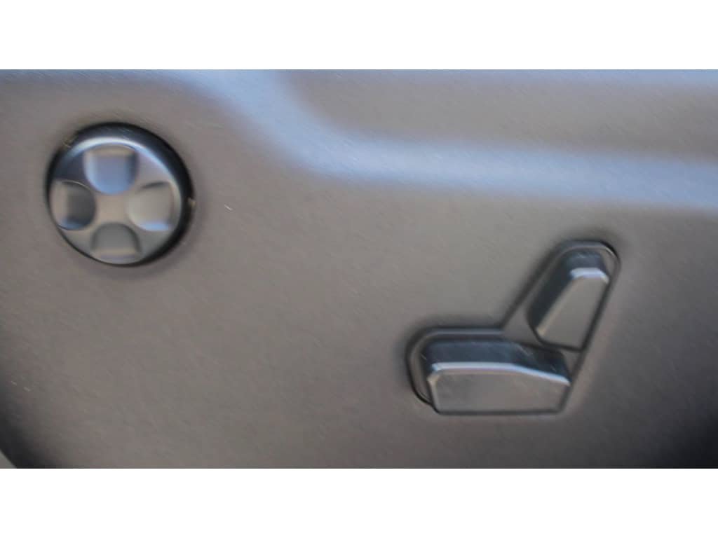 Used 2019 Jeep Grand Cherokee Trailhawk AWD/4WD image 16