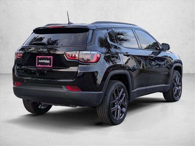 New 2026 Jeep Compass Latitude image 2