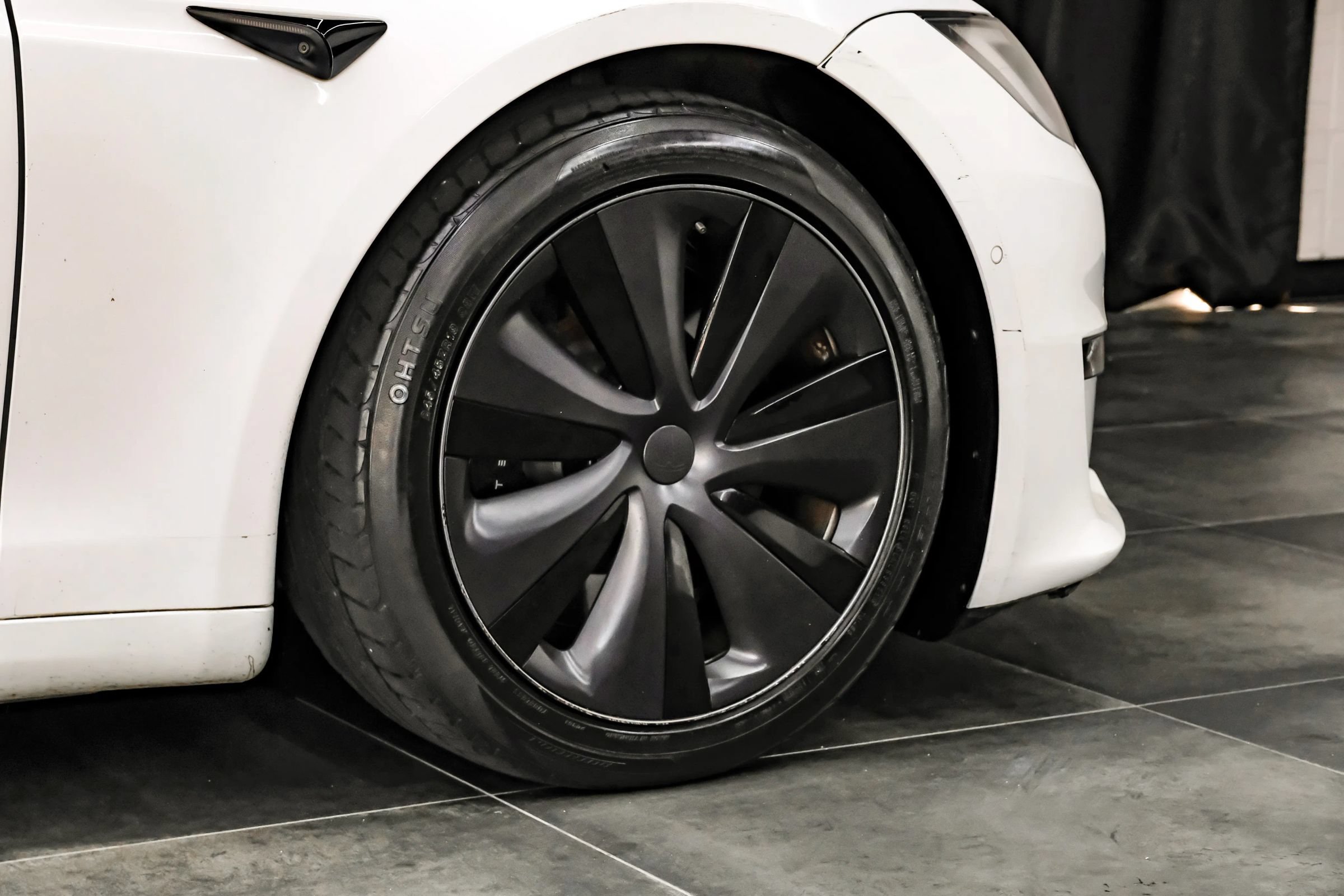 Used 2022 Tesla Model S AWD/4WD image 65
