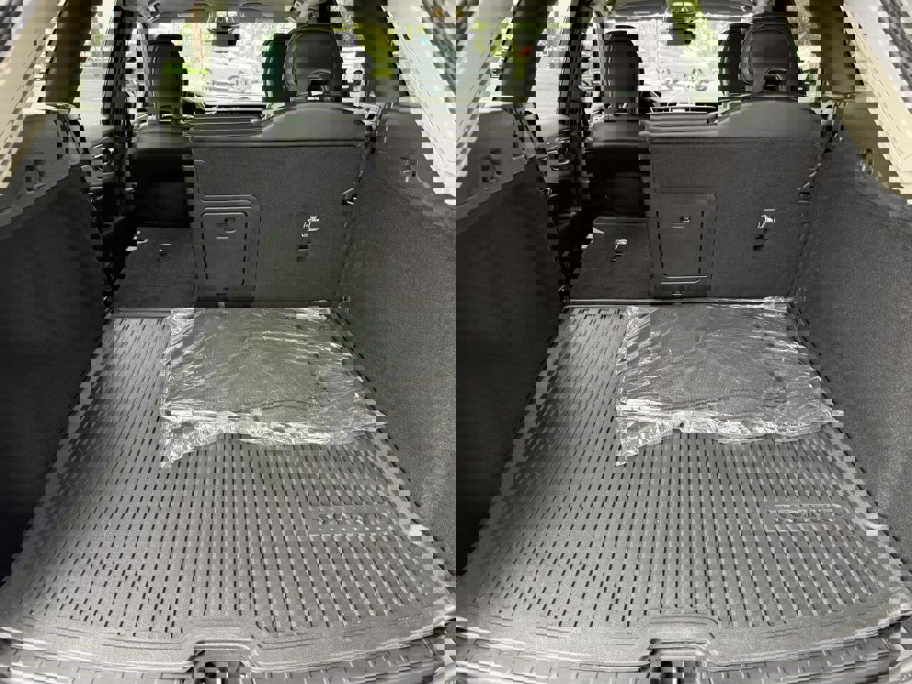 Used 2024 Volvo XC60 B5 Core image 51