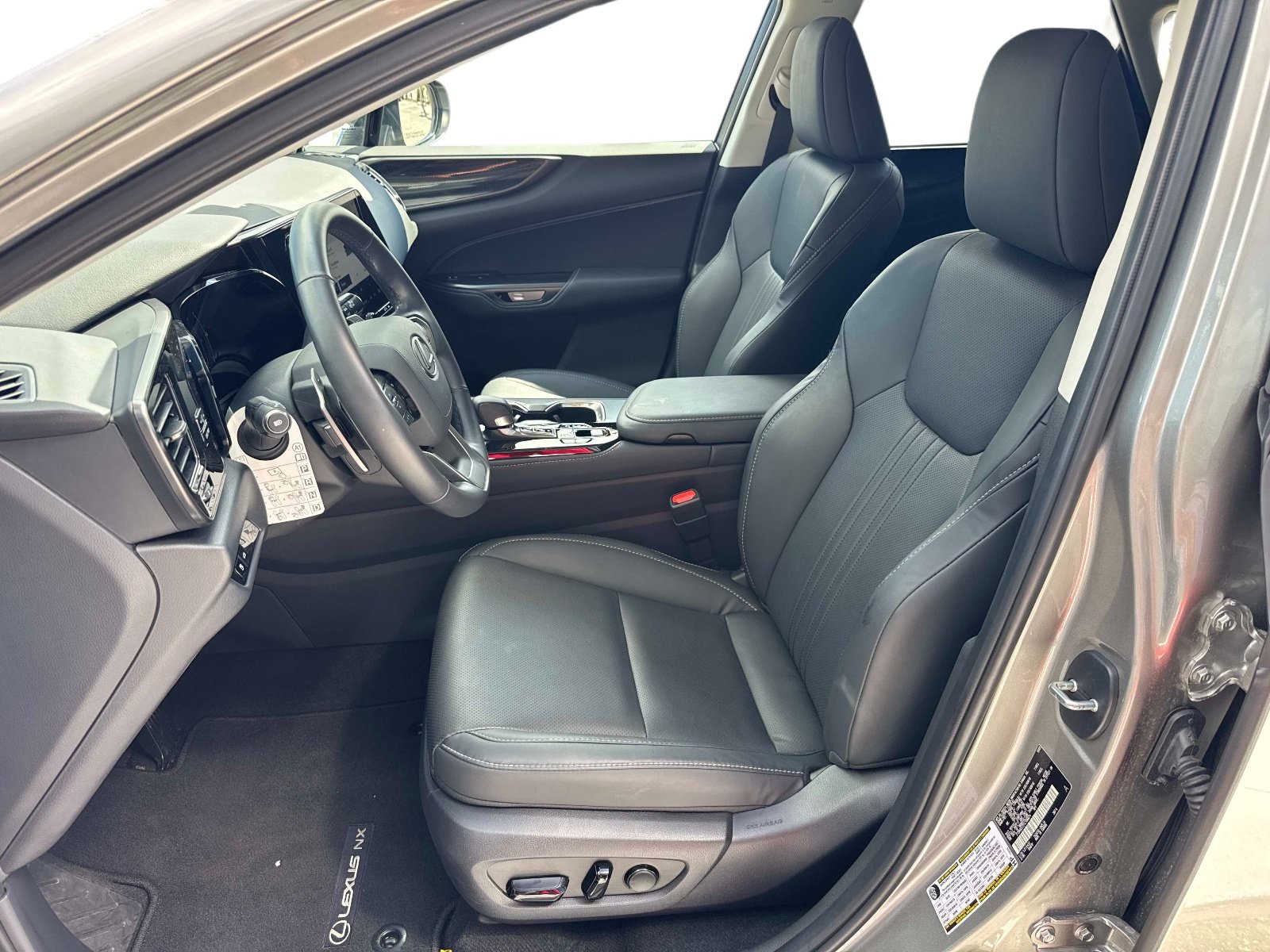 Used 2026 Lexus NX 350 AWD w/ Cold Area Package image 21