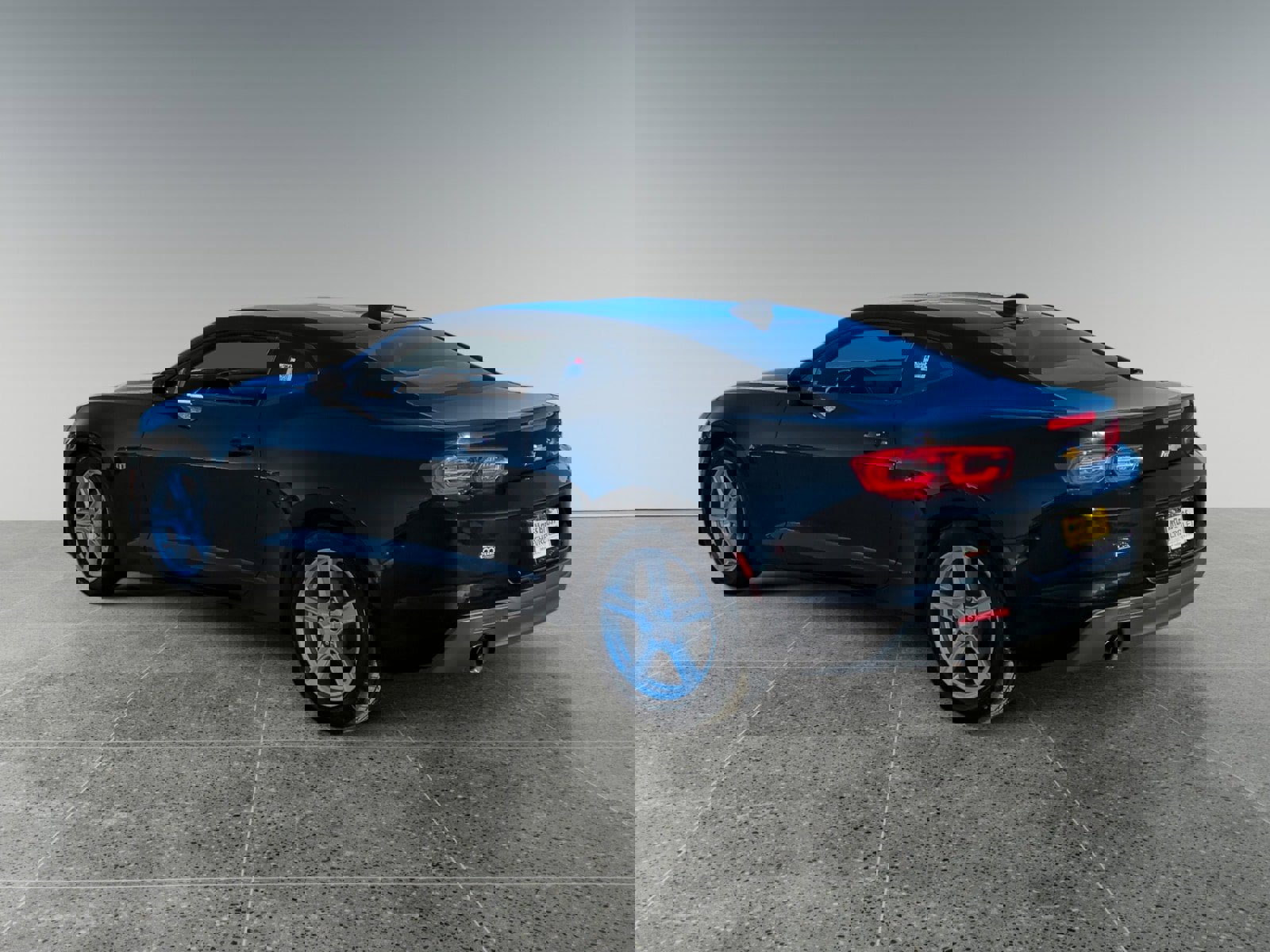 Used 2023 Chevrolet Camaro LT image 3