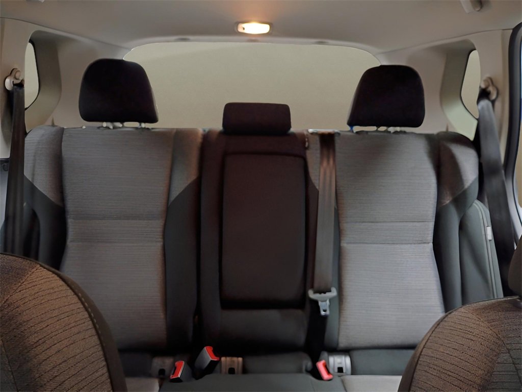 Used 2023 Nissan Rogue SV image 21