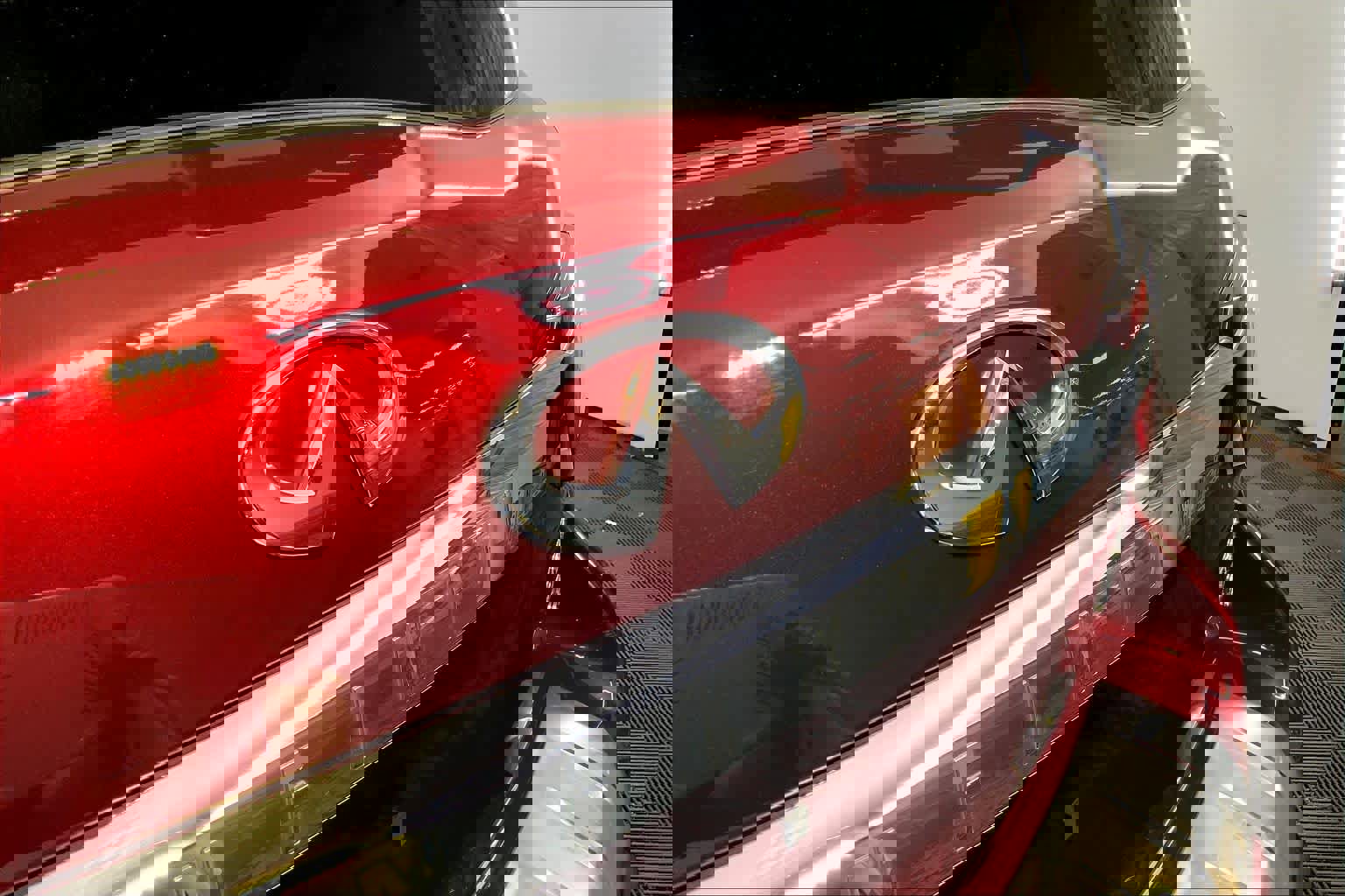 Used 2021 INFINITI QX80 Sensory w/ Cargo Package image 33