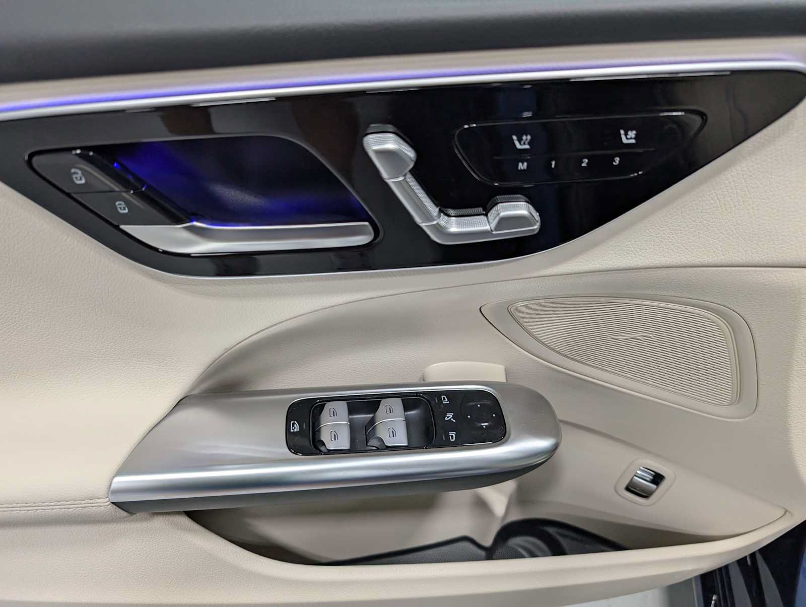 New 2026 Mercedes-Benz C 300 4MATIC Sedan image 31