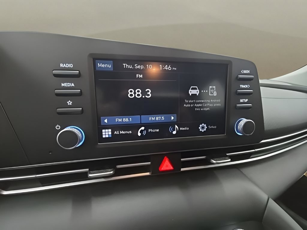New 2026 Hyundai Elantra SE FWD image 31