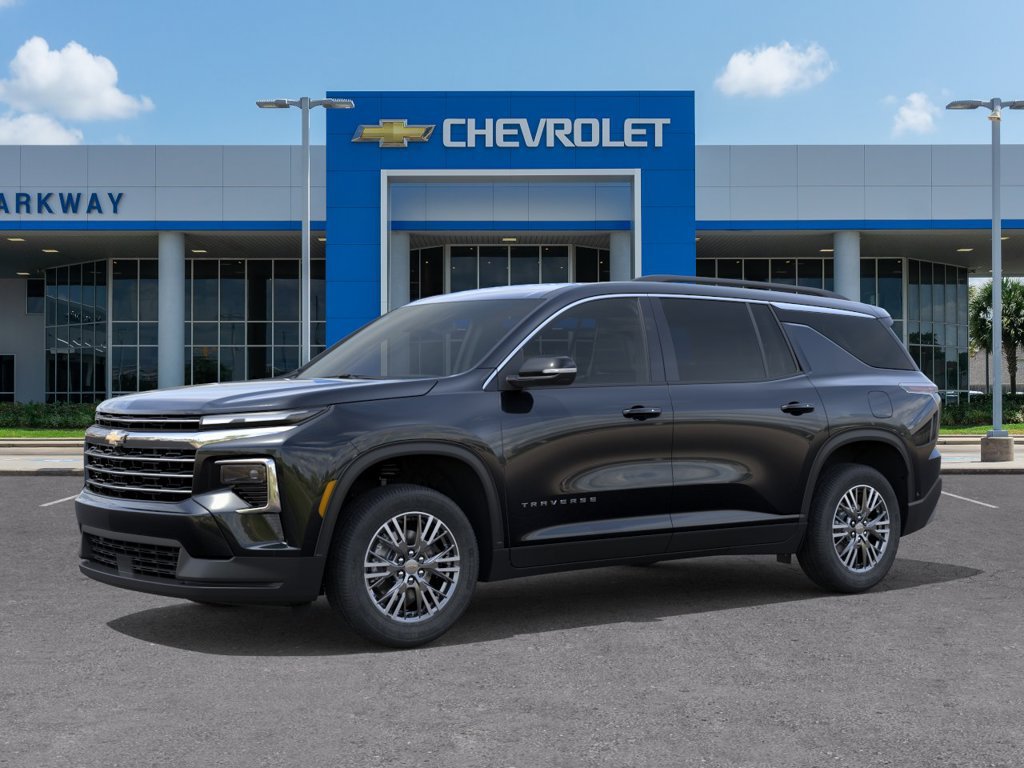 New 2027 Chevrolet Traverse LT FWD image 2