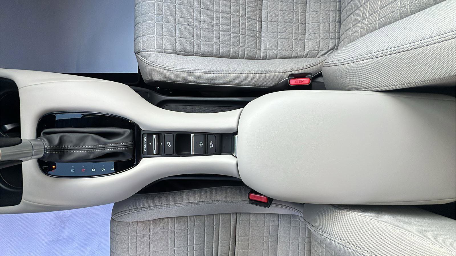 New 2027 Honda HR-V LX image 23
