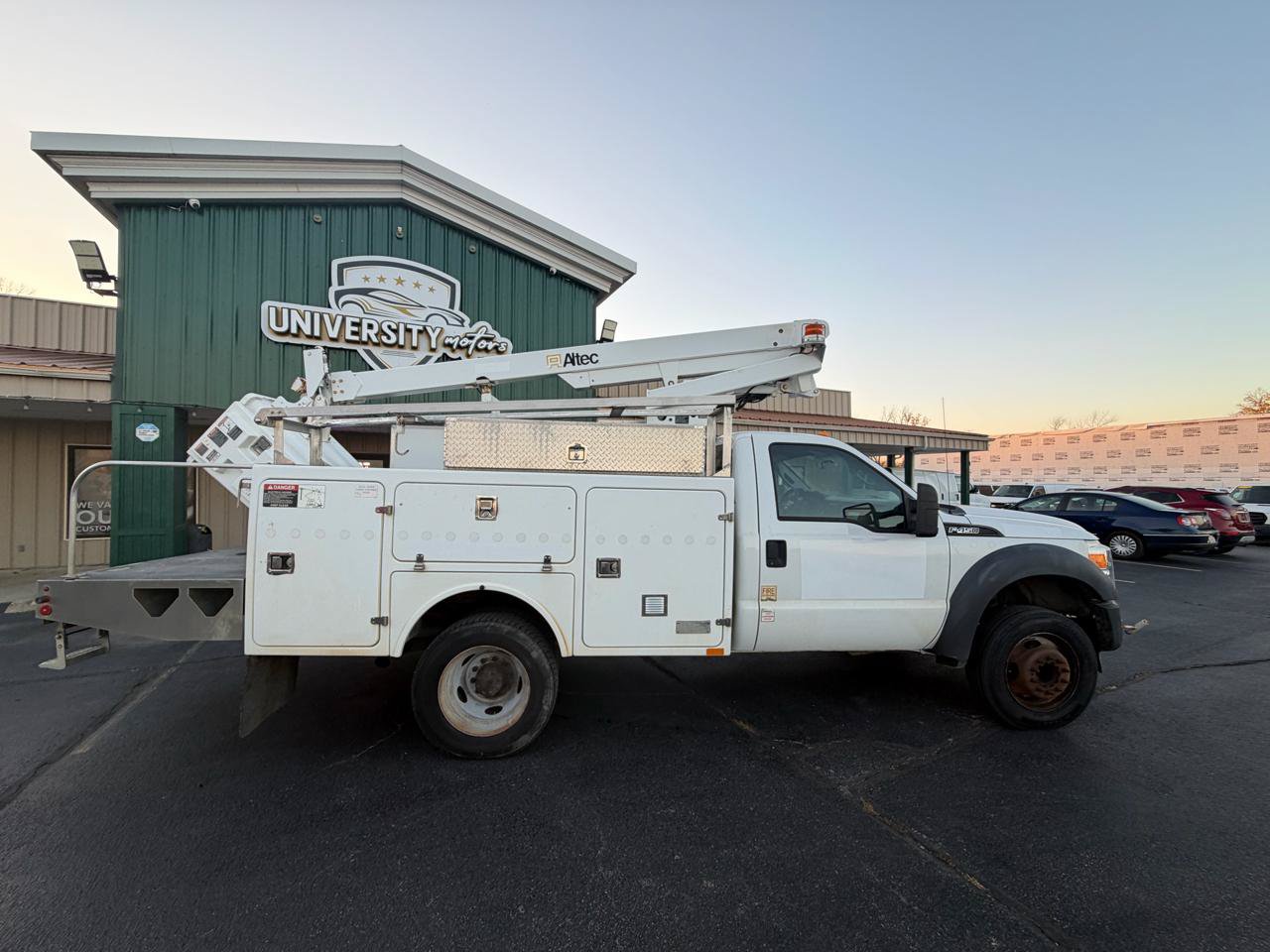 Used 2012 Ford F450 XL RWD image 2
