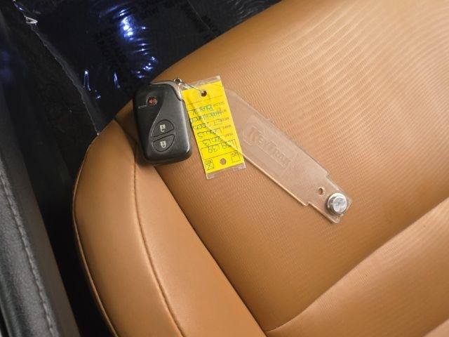 Used 2013 Lexus CT 200h w/ Seat Comfort Pkg FWD image 28