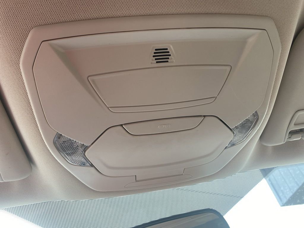 Used 2019 Ford Escape SEL image 29