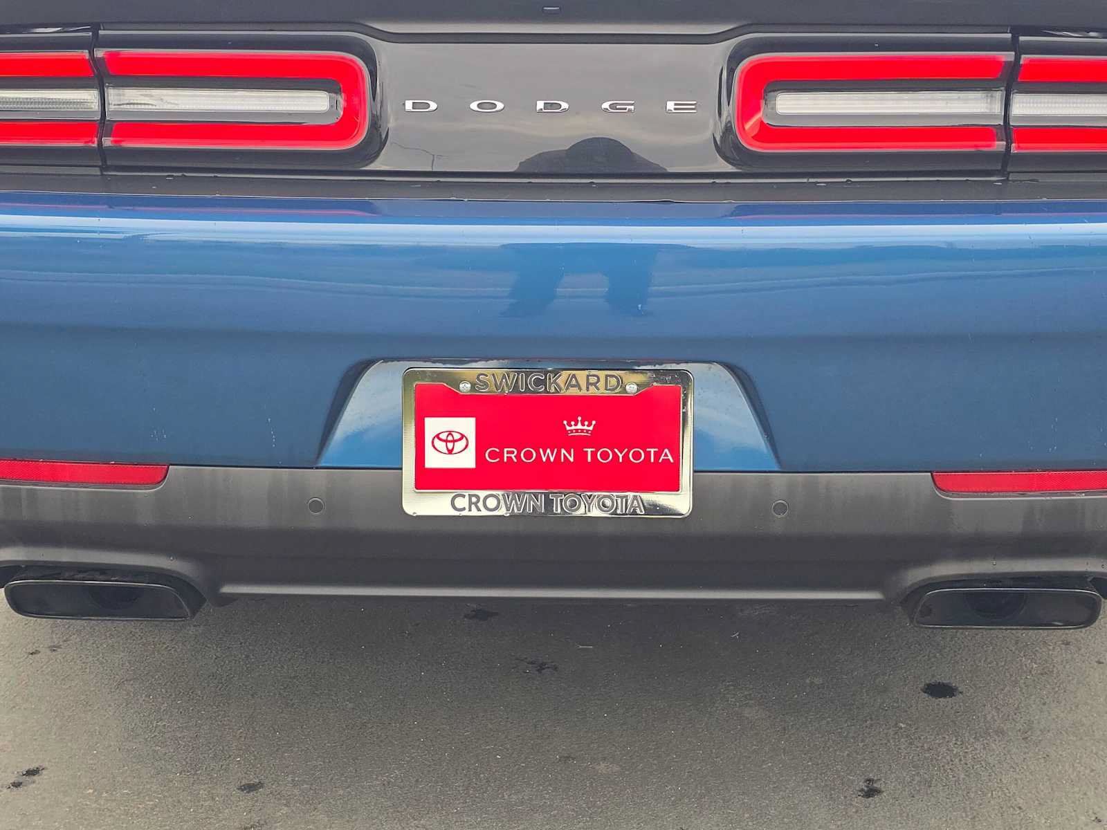 Used 2020 Dodge Challenger SRT Hellcat RWD image 14