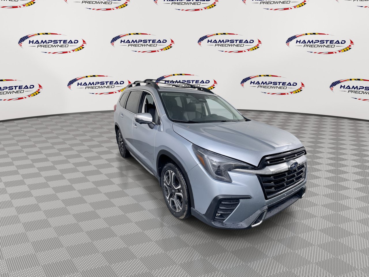 Used 2023 Subaru Ascent Touring AWD/4WD image 2