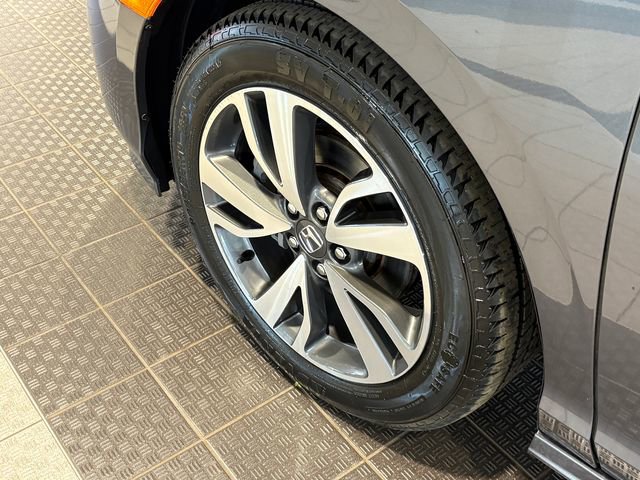 Used 2023 Honda Odyssey Touring image 5