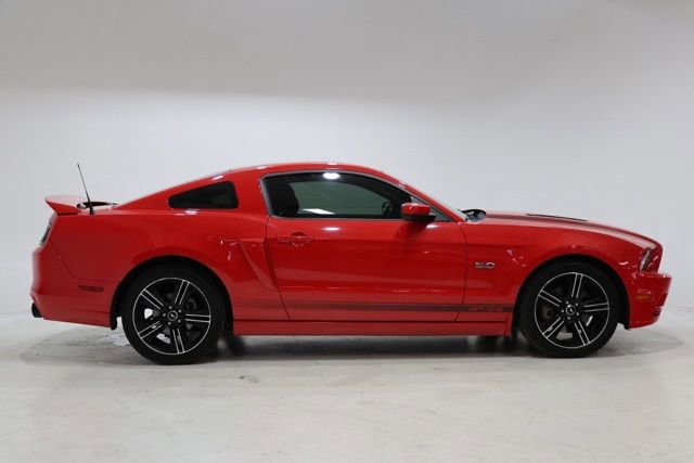 Used 2014 Ford Mustang GT Premium w/ Equipment Group 402A RWD image 8