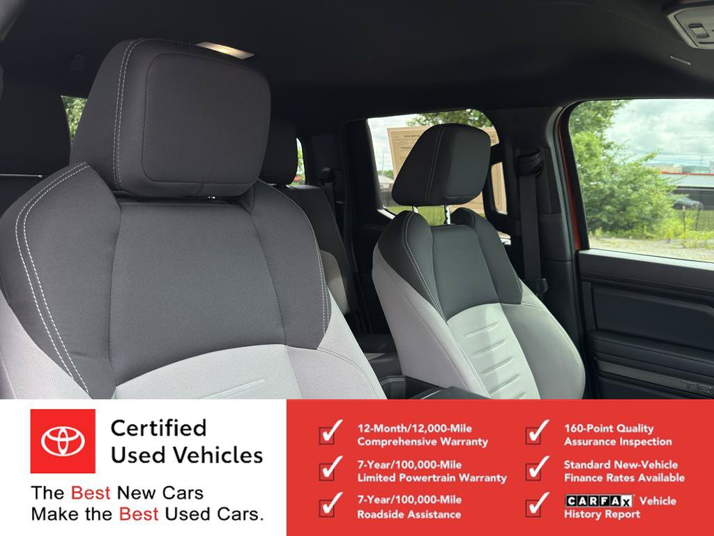 Certified 2025 Toyota Tacoma TRD Off-Road AWD/4WD image 21