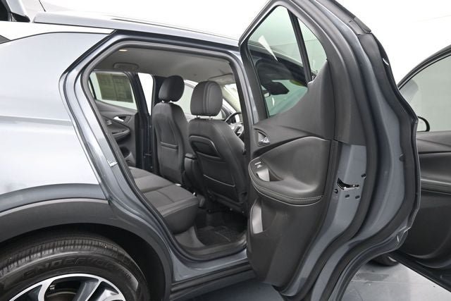 Used 2021 Buick Encore GX Select AWD/4WD image 13