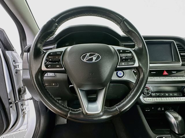 Used 2019 Hyundai Sonata Limited w/ Ultimate Package 04 FWD image 14