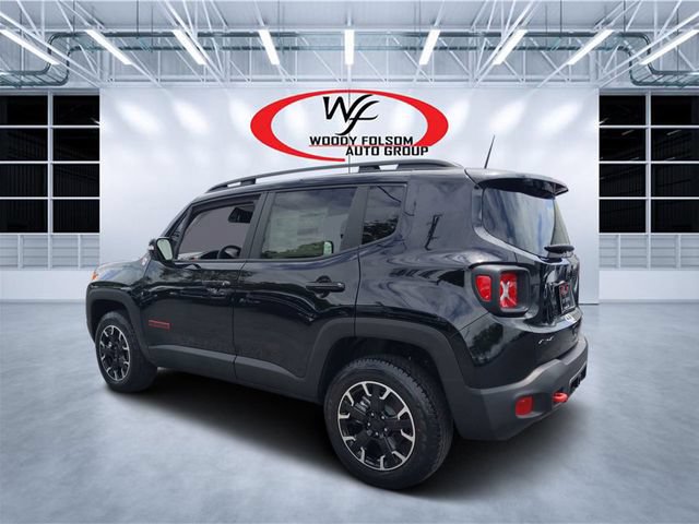 Used 2023 Jeep Renegade Trailhawk w/ Trailer Tow Group AWD/4WD image 6