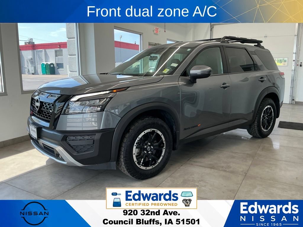 Used 2025 Nissan Pathfinder Rock Creek AWD/4WD image 5