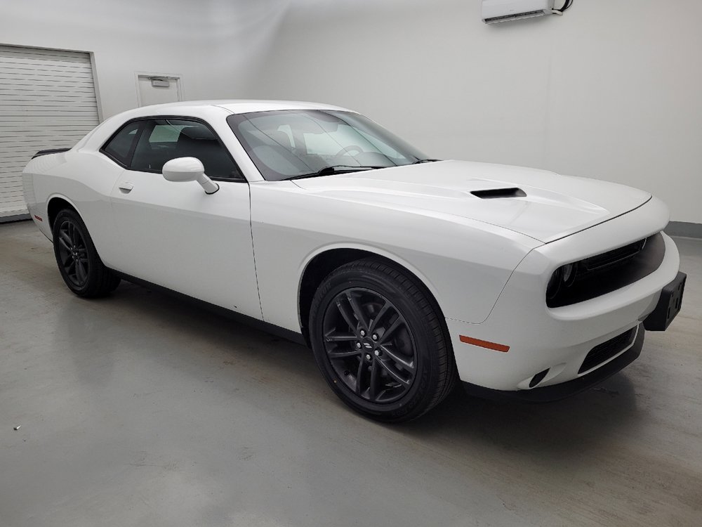 Used 2019 Dodge Challenger SXT w/ Blacktop Package AWD/4WD image 11