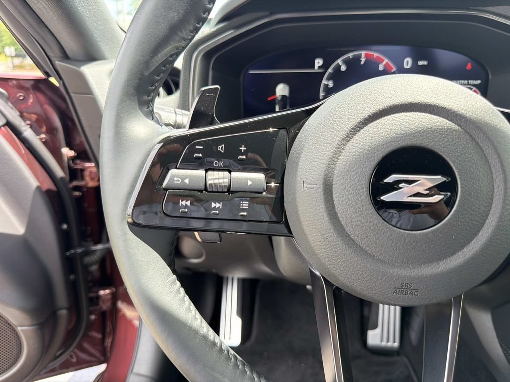 Used 2025 Nissan Z Performance w/ Floor Mat Package RWD image 21