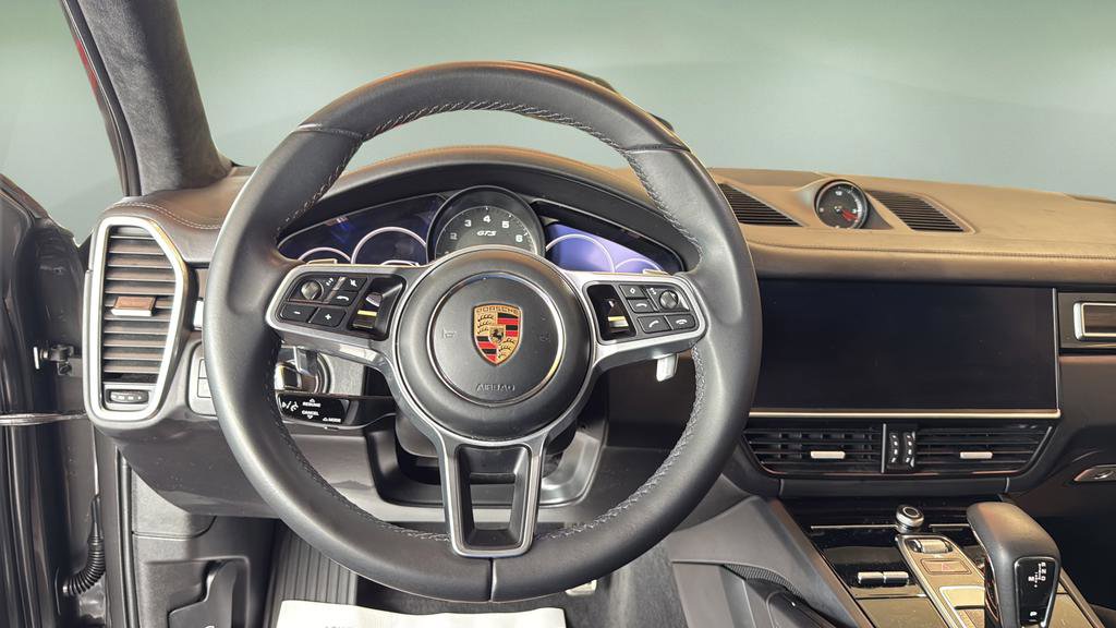 Used 2023 Porsche Cayenne GTS AWD/4WD image 21