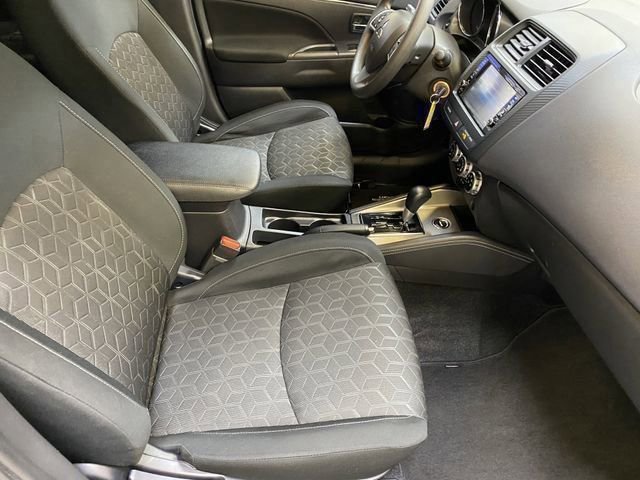 Used 2025 Mitsubishi Outlander Sport ES image 23